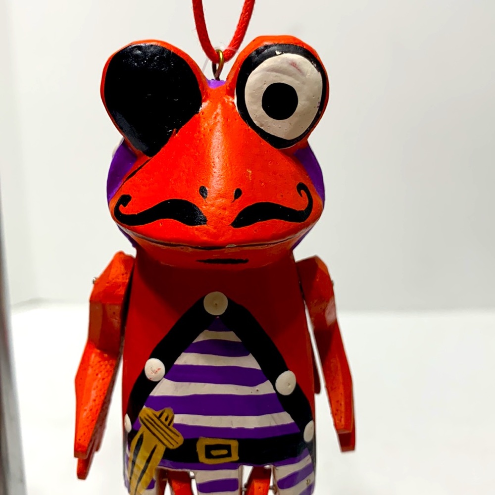 Pirate frog wooden moveable parts